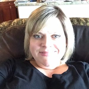 Meet your Posher, Christiana